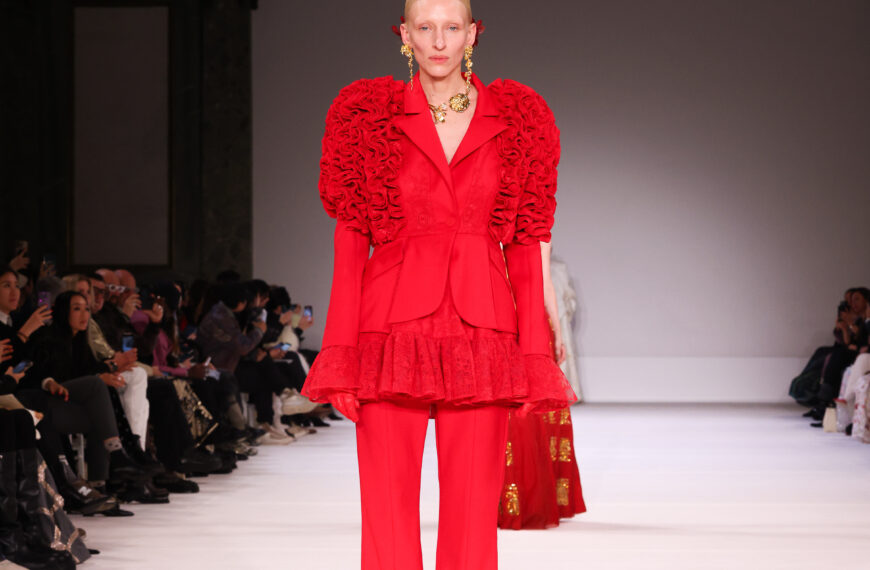  HOMOLOG FLAMES OF ELEGANCE