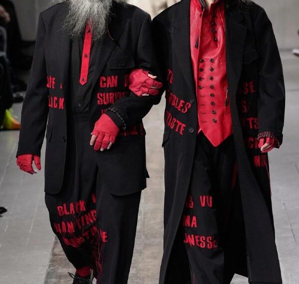 YOHJI WITH TAYLOR SWIFT TWIST