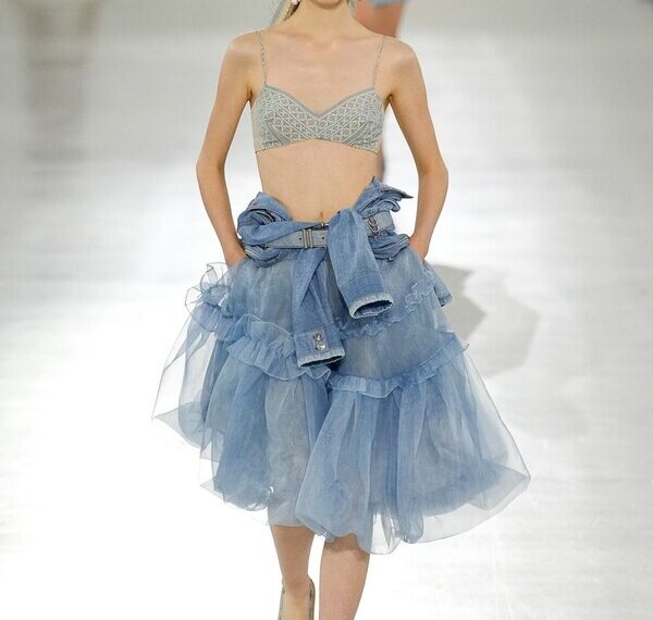 SCERVINO ELEGANCE AND NOMADIC GRACE