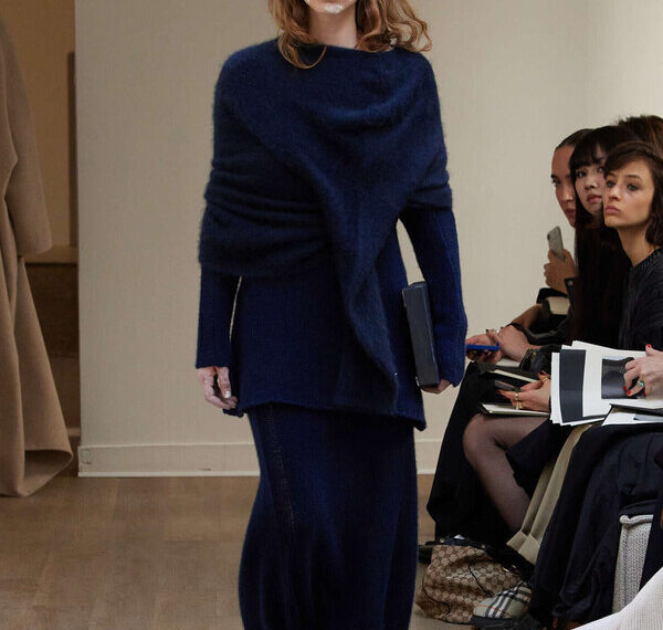 RUOHAN FROM PLANNING TO PAINTING