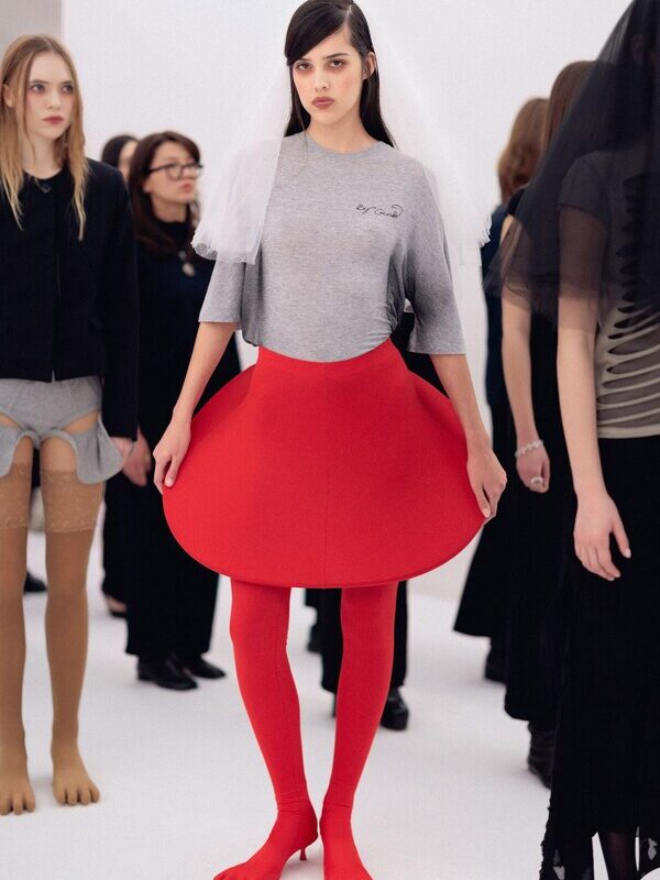 AVAVAV TIED AND UNTETHERED