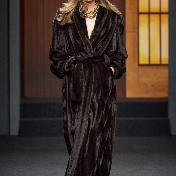 LUISA SPAGNOLI: POLISHED AND PREPPY