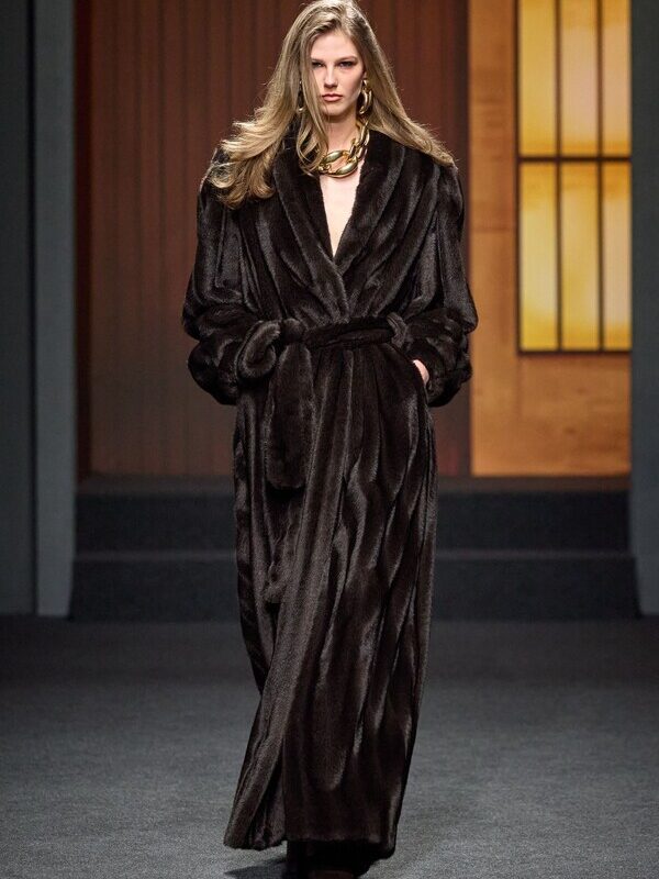 LUISA SPAGNOLI: POLISHED AND PREPPY